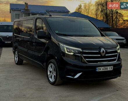 Черный Рено Трафик, объемом двигателя 2 л и пробегом 176 тыс. км за 30500 $, фото 5 на Automoto.ua