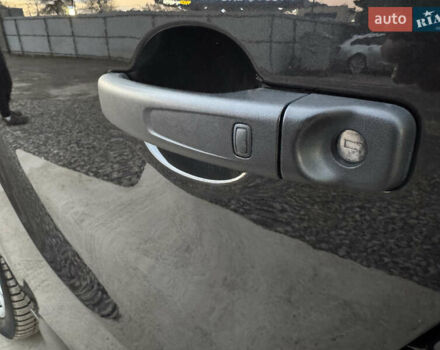 Черный Рено Трафик, объемом двигателя 2 л и пробегом 176 тыс. км за 30500 $, фото 18 на Automoto.ua