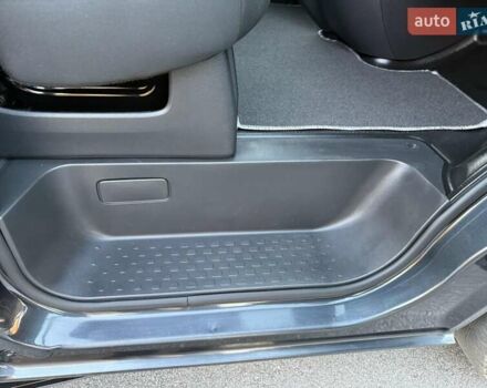 Черный Рено Трафик, объемом двигателя 2 л и пробегом 124 тыс. км за 28450 $, фото 34 на Automoto.ua