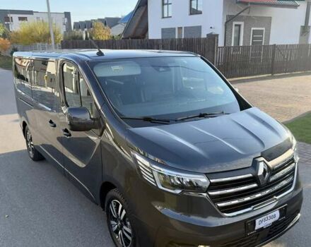 Чорний Рено Трафік, об'ємом двигуна 2 л та пробігом 85 тис. км за 42300 $, фото 20 на Automoto.ua