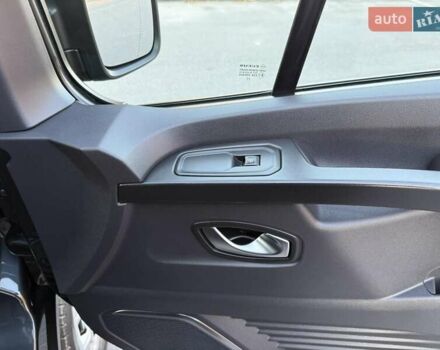 Черный Рено Трафик, объемом двигателя 2 л и пробегом 124 тыс. км за 28450 $, фото 30 на Automoto.ua