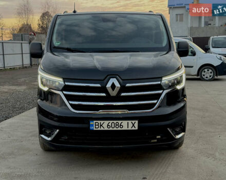 Черный Рено Трафик, объемом двигателя 2 л и пробегом 176 тыс. км за 30500 $, фото 4 на Automoto.ua