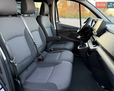 Черный Рено Трафик, объемом двигателя 2 л и пробегом 124 тыс. км за 28450 $, фото 31 на Automoto.ua