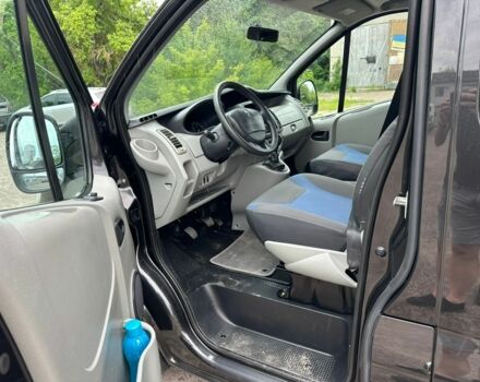 Черный Рено Трафик, объемом двигателя 2 л и пробегом 243 тыс. км за 13700 $, фото 6 на Automoto.ua