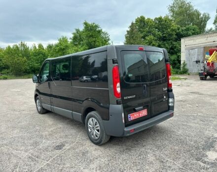 Черный Рено Трафик, объемом двигателя 2 л и пробегом 243 тыс. км за 13700 $, фото 1 на Automoto.ua