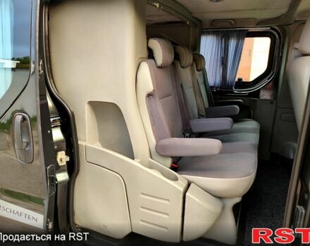 Черный Рено Трафик, объемом двигателя 2 л и пробегом 285 тыс. км за 7700 $, фото 9 на Automoto.ua
