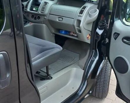 Рено Трафік 2010 у Чопе на Automoto.ua Чорний Рено Трафік, об'ємом двигуна 2 л та пробігом 292 тис. км за 15200 $, фото 7 на Automoto.ua