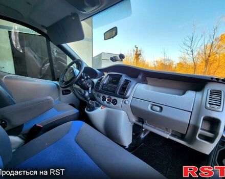 Черный Рено Трафик, объемом двигателя 2 л и пробегом 232 тыс. км за 15500 $, фото 11 на Automoto.ua