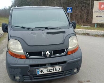 Черный Рено Трафик, объемом двигателя 1.9 л и пробегом 414 тыс. км за 5900 $, фото 1 на Automoto.ua