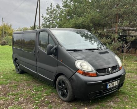 Чорний Рено Трафік, об'ємом двигуна 2.5 л та пробігом 300 тис. км за 2999 $, фото 1 на Automoto.ua