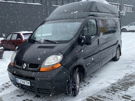 Черный Рено Трафик, объемом двигателя 1.9 л и пробегом 500 тыс. км за 5700 $, фото 1 на Automoto.ua