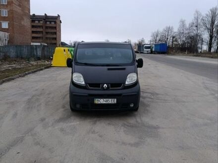 Чорний Рено Трафік, об'ємом двигуна 2.5 л та пробігом 370 тис. км за 8000 $, фото 1 на Automoto.ua