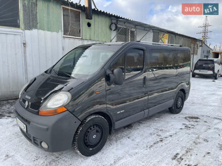 Черный Рено Трафик, объемом двигателя 1.9 л и пробегом 280 тыс. км за 6000 $, фото 1 на Automoto.ua