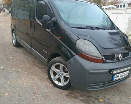 Черный Рено Трафик, объемом двигателя 1.9 л и пробегом 360 тыс. км за 8200 $, фото 1 на Automoto.ua