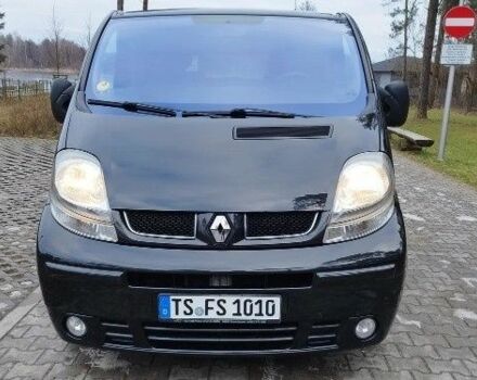 Черный Рено Трафик, объемом двигателя 1.9 л и пробегом 190 тыс. км за 6800 $, фото 1 на Automoto.ua