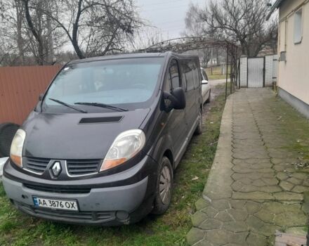 Черный Рено Трафик, объемом двигателя 2 л и пробегом 240 тыс. км за 8800 $, фото 1 на Automoto.ua