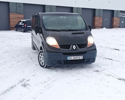 Черный Рено Трафик, объемом двигателя 2.5 л и пробегом 400 тыс. км за 8700 $, фото 1 на Automoto.ua