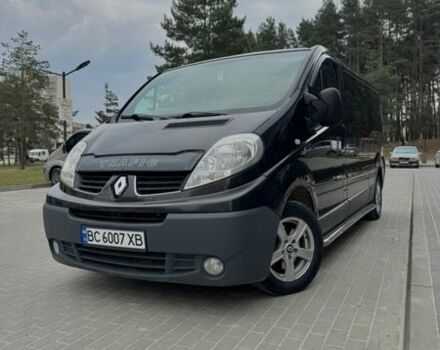 Чорний Рено Трафік, об'ємом двигуна 2.46 л та пробігом 255 тис. км за 11800 $, фото 1 на Automoto.ua
