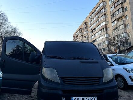 Чорний Рено Трафік, об'ємом двигуна 2 л та пробігом 266 тис. км за 6000 $, фото 1 на Automoto.ua