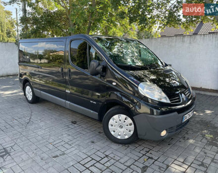 Черный Рено Трафик, объемом двигателя 2 л и пробегом 290 тыс. км за 9700 $, фото 1 на Automoto.ua