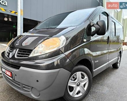 Чорний Рено Трафік, об'ємом двигуна 2 л та пробігом 347 тис. км за 8990 $, фото 1 на Automoto.ua
