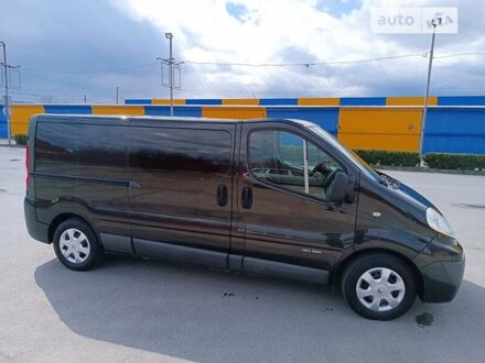 Черный Рено Трафик, объемом двигателя 2.5 л и пробегом 298 тыс. км за 12500 $, фото 1 на Automoto.ua
