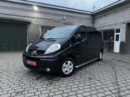 Чорний Рено Трафік, об'ємом двигуна 2 л та пробігом 285 тис. км за 14999 $, фото 1 на Automoto.ua