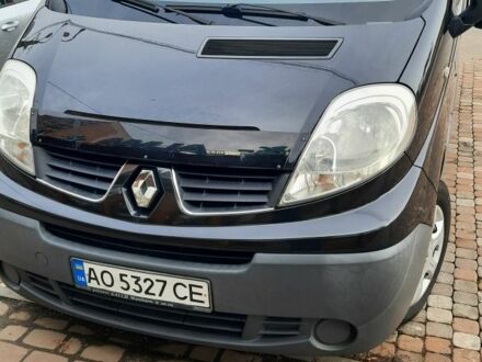 Чорний Рено Трафік, об'ємом двигуна 2 л та пробігом 165 тис. км за 15838 $, фото 1 на Automoto.ua