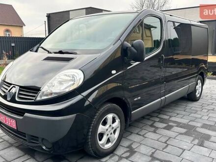 Чорний Рено Трафік, об'ємом двигуна 2 л та пробігом 237 тис. км за 13600 $, фото 1 на Automoto.ua