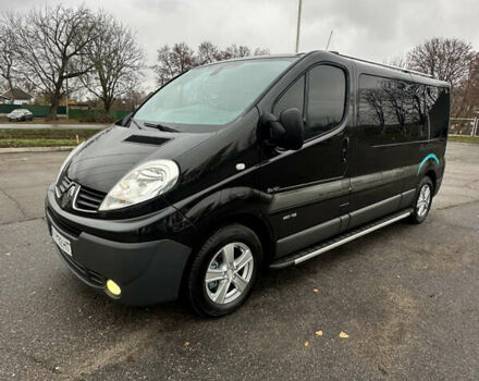 Черный Рено Трафик, объемом двигателя 2 л и пробегом 293 тыс. км за 12500 $, фото 1 на Automoto.ua