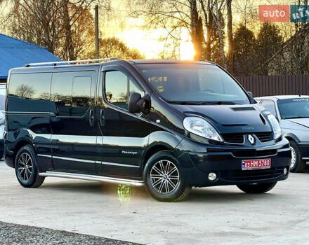 Черный Рено Трафик, объемом двигателя 2 л и пробегом 240 тыс. км за 14499 $, фото 1 на Automoto.ua