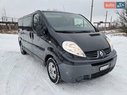 Чорний Рено Трафік, об'ємом двигуна 2 л та пробігом 268 тис. км за 13800 $, фото 1 на Automoto.ua