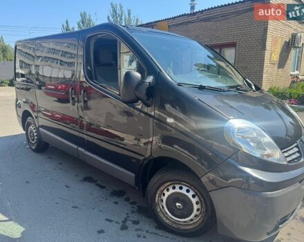 Черный Рено Трафик, объемом двигателя 2 л и пробегом 400 тыс. км за 8500 $, фото 1 на Automoto.ua