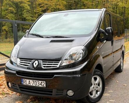 Чорний Рено Трафік, об'ємом двигуна 2 л та пробігом 175 тис. км за 8400 $, фото 1 на Automoto.ua