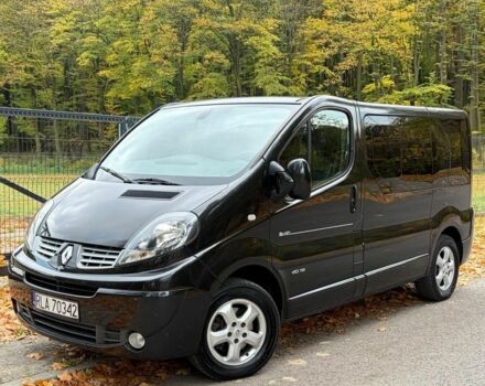 Черный Рено Трафик, объемом двигателя 2 л и пробегом 175 тыс. км за 8200 $, фото 1 на Automoto.ua