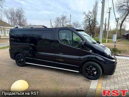 Рено Трафик 2014 в Вознесенске на Automoto.ua Черный Рено Трафик, объемом двигателя 2 л и пробегом 215 тыс. км за 17300 $, фото 1 на Automoto.ua