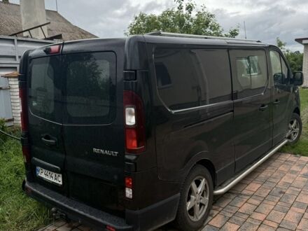 Черный Рено Трафик, объемом двигателя 1.6 л и пробегом 340 тыс. км за 14700 $, фото 1 на Automoto.ua