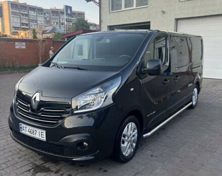 Черный Рено Трафик, объемом двигателя 1.6 л и пробегом 316 тыс. км за 16500 $, фото 1 на Automoto.ua