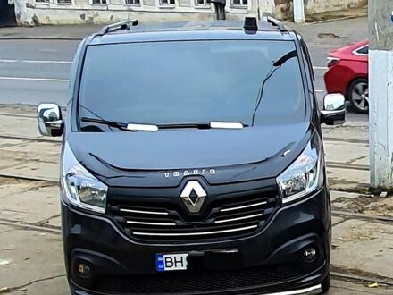Черный Рено Трафик, объемом двигателя 1.4 л и пробегом 120 тыс. км за 18000 $, фото 1 на Automoto.ua