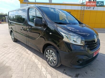 Черный Рено Трафик, объемом двигателя 1.6 л и пробегом 260 тыс. км за 16300 $, фото 1 на Automoto.ua