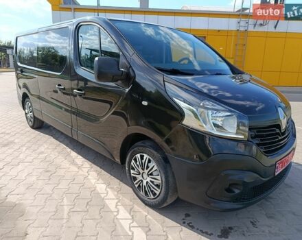 Черный Рено Трафик, объемом двигателя 1.6 л и пробегом 260 тыс. км за 16300 $, фото 1 на Automoto.ua