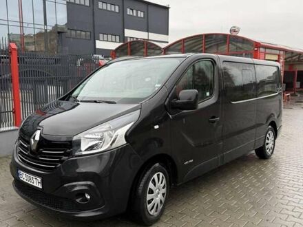 Черный Рено Трафик, объемом двигателя 1.6 л и пробегом 295 тыс. км за 19000 $, фото 1 на Automoto.ua