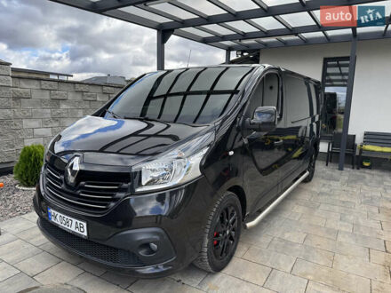 Черный Рено Трафик, объемом двигателя 1.6 л и пробегом 210 тыс. км за 19800 $, фото 1 на Automoto.ua