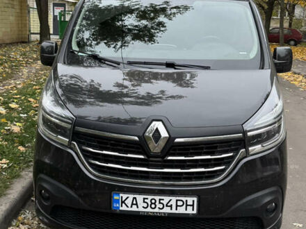 Чорний Рено Трафік, об'ємом двигуна 2 л та пробігом 148 тис. км за 28700 $, фото 1 на Automoto.ua