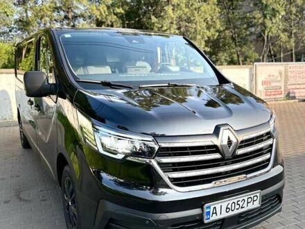 Черный Рено Трафик, объемом двигателя 2 л и пробегом 69 тыс. км за 29500 $, фото 1 на Automoto.ua