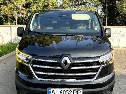 Рено Трафік 2022 у Белой Церкве на Automoto.ua Чорний Рено Трафік, об'ємом двигуна 2 л та пробігом 62 тис. км за 34000 $, фото 1 на Automoto.ua