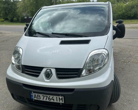 Білий Рено Трафік вант-пас., об'ємом двигуна 2 л та пробігом 270 тис. км за 9500 $, фото 20 на Automoto.ua