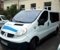 Белый Рено Трафик груз-пасс., объемом двигателя 2 л и пробегом 338 тыс. км за 8800 $, фото 1 на Automoto.ua