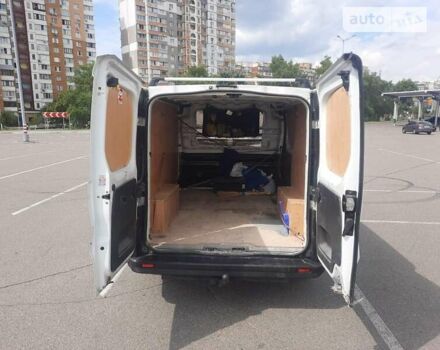 Белый Рено Трафик груз-пасс., объемом двигателя 1.6 л и пробегом 306 тыс. км за 12100 $, фото 13 на Automoto.ua