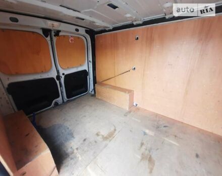 Белый Рено Трафик груз-пасс., объемом двигателя 1.6 л и пробегом 306 тыс. км за 12100 $, фото 14 на Automoto.ua